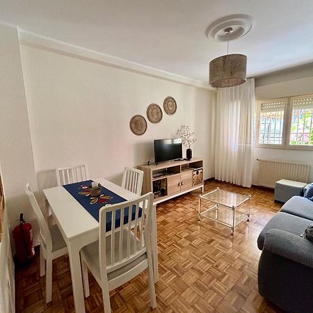 Piso En El Precioso Pueblo De Colunga Apartment ภายนอก รูปภาพ