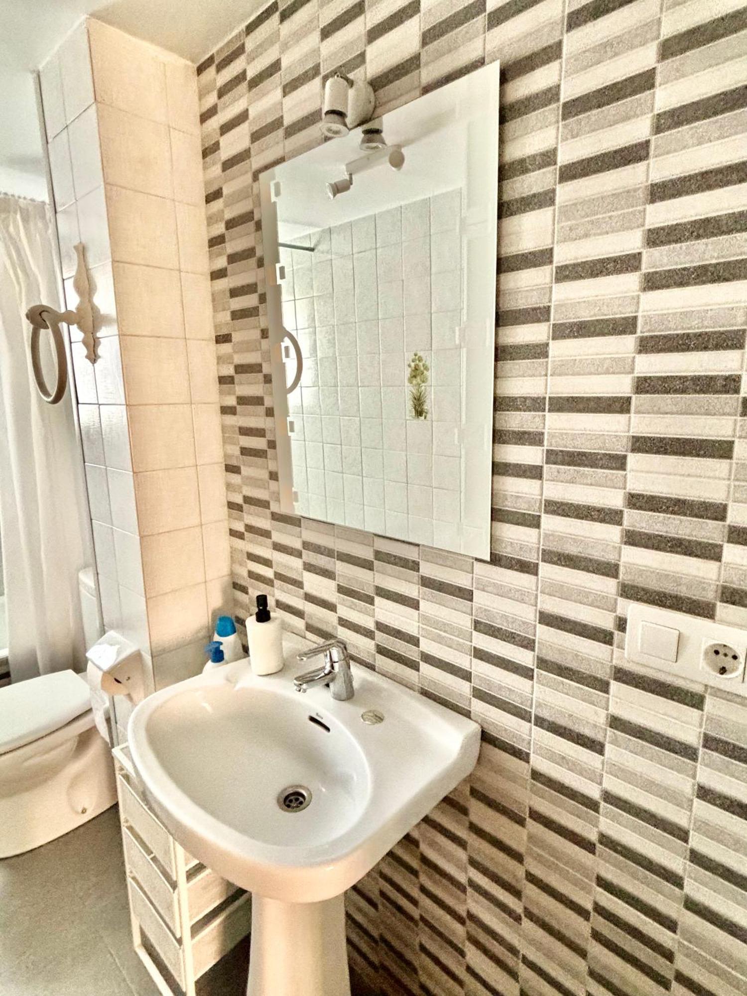 Piso En El Precioso Pueblo De Colunga Apartment ภายนอก รูปภาพ